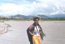 Bellísima TARIJEÑA a orillas del Río Guadalquivir 